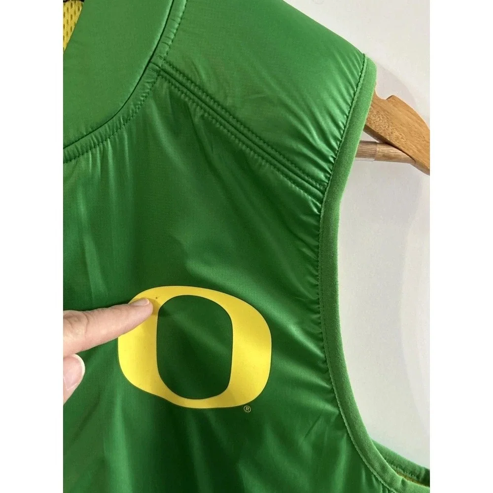 Mens Oregon Ducks Nike Hyper Elite Team Issue‎ NCAA Full Zip Vest Jacket Med EC